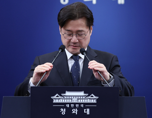 靑 “李 대통령·여야 회동 무산 아쉽지만 대화 계속할 것”