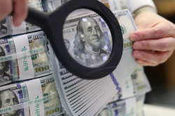 “2% 성장률 장담 못한다”...환율 1500원 쇼크, 韓경제 ‘이중 압박’