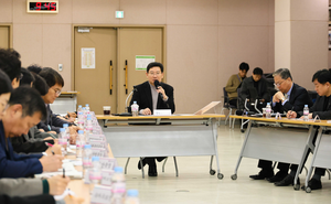 이상일, “여론 몰이로 국가 전략 사업 흔든 것은 국가 경쟁력 약화 시키는 일”