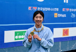 안동시청 테니스단 금메달 2개…영주시·군위군 의회 임시회 개회 등 지역 현안 이어져
