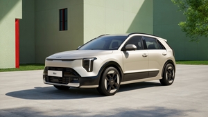 기존차→하이브리드, 전기차→EV 통일…기아 전동화 ‘가속도’