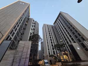 “분담금 최대 11억·이자 월 1500만원”… 강남 재건축도 입주 막혔다