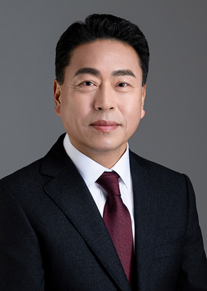 조주홍 전 국회부의장 선임비서관, 영덕군수 선거 예비후보 등록…“경영형 군수로 지역경제 살리겠다”