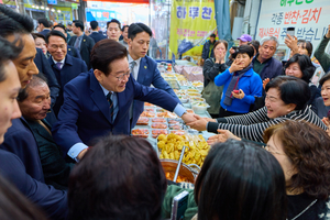 ‘일하는 대통령’ 효과?…여권 후보들 “明心보다 행정 경쟁”