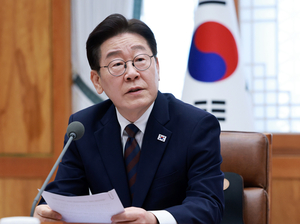 李대통령 “석유 최고가격제 과감히 시행”