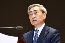 금리 전망 ‘동결 기조’ 속 분기점...변수는 커진 ‘비용 압력’