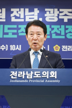 [단독]‘감점 회피 논란’ 전경선 목포시장 후보, 단수공천 광역의원행…공천 공정성 도마