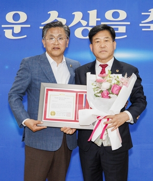 지역 현안 해결 앞장선 서석영 도의원, ‘대한민국 자랑스러운 베스트대상’ 수상