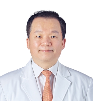 분당서울대병원 김태우 공공부원장, 제54회 보건의 날 대통령 표창 수상