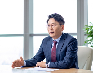 김동명 LG에너지솔루션 사장 “AX 통해 전사 생산성 50%↑”