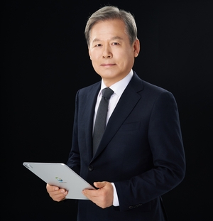 경북 교육감·자자체장 후보들, 안전·민주·복지·관광 공약 발표 및 지지 선언