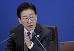 이재명 대통령 “주사기 매점매석 엄중 단죄…같이 삽시다”