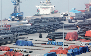 성장률 떨어지는데 연금은 폭증…韓 경제 ‘이중 압박’