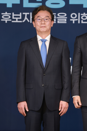 전재수 ‘수사 종결’로 부담 덜고 본선행…야권 후보들 일제히 비판