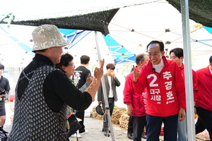 추경호 대구시장 후보, 반야월시장 찾아 동구 민심 공략…“3호선 혁신도시 연장”