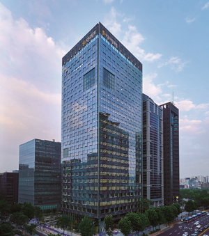 KB금융지주, 중소기업 근로자에 ‘월 4만원’ 점심식대 지원