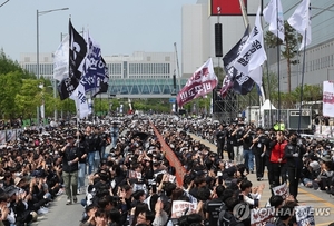 ‘삼성전자 사태’ 후폭풍…재계 ‘상생 성과급’ 고민
