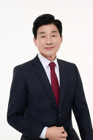 경북 교육감·지방선거 후보들 본격 세몰이…교육·지역발전 공약 경쟁 치열