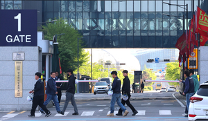삼성바이오 노사, ‘빈손 협상’에 형사고발까지…CDMO 경쟁력 ‘몸살 장기화’