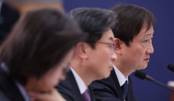 “선거 끝, 밀린 금융개혁 꺼낸다”...ELS과징금·지배구조 손질 ‘시동’