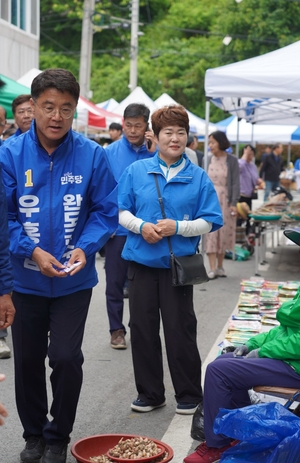 민주 우홍섭 완도군수 후보, “소상공인 살아야 완도경제 부활!”