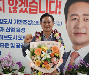 신영재 홍천군수 재선 성공…“살고 싶은 홍천, 결과로 증명하겠다”