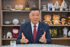 [인터뷰] 최원철 공주시장 “성과와 실천력으로 공주 도약 완성”