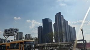 반도체·GTX 호재에 집값 들썩…동탄·기흥·구리 규제지역 추가 지정
