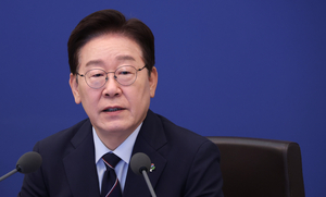[李정부 1년] 8700·7000·1500 숫자로 보는 李 성적표