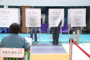 “李대통령 첫 시험대”…주요 외신이 주목한 6·3 지방선거 [이슈+]