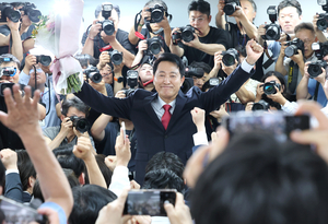 “부동산 지옥 막겠다”…吳, 한강 벨트 수성으로 ‘새벽 대역전’