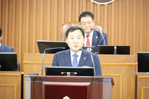 논산시의회, 제10대 전반기 원구성 완료…초선 이건창 의장 선출