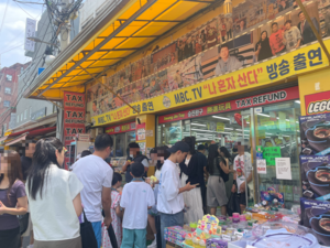 [트렌드 왜이래] 어른들도 푹빠진 ‘촉감놀이’…말랑이·왁뿌볼 뭐길래