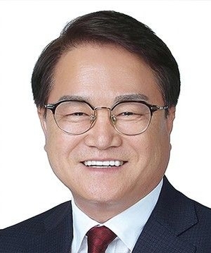 김하수 전 청도군수 숨진 채 발견…경찰, 사망 경위 조사