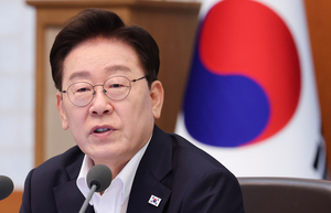 [하반기 경제] 올해 3% 성장…확장재정 지속, AI·반도체 ‘3대 메가프로젝트’ 투자