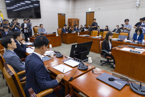 민주당, 보완수사권 폐지 ‘당론 채택’ 피한 진짜 속내는