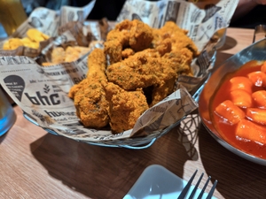 “어른을 위한 뿌링클”…bhc 커링클, 단맛 물린 소비자 공략 적중
