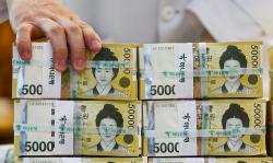 “대출 오픈런에 백기 들었나”...가계대출 총량 1.5%→3%로 상향