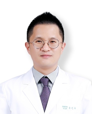 [전문의 칼럼] 무릎 관절염인 줄 알았는데 연골판 손상? 무릎 펴지지 않는다면…