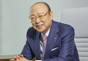 ‘의리 끝판왕’ 김승연 한화그룹 회장, 사비 30억 털어 복날 임직원·가족 보양식 쐈다