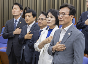 [분석] 민주당 호남서 21%p↓ ‘역대 최저’…전대 컨벤션 효과 실종, 왜
