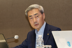 “한국이 글로벌 금리인상 주도”…세계 덮친 ‘채권 쇼크’ [이슈+]