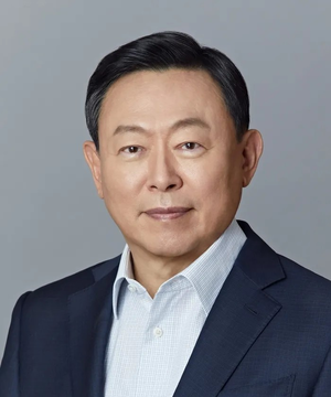 신동빈, 롯데쇼핑 지분 10% 아래로…122억원 현금화