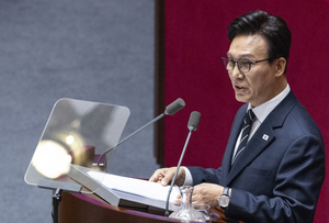李대통령 “권력분산 필요” 언급한 날…김민석 “개헌, 국민 원하는 선까지”