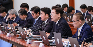 ‘인사 검증 부실’ 靑, 정면돌파냐 철회냐…‘만사현통’ 김현지 개입 돌발 변수