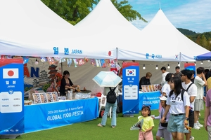 2만7천명 몰린 ‘코리아컵·스프린트’…日 독주 속 한국마 저력