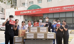 비케이알 팀홀튼, 응급·외상 의료진에 도넛 전달