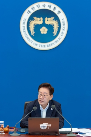 정부, 임신중지 약물 정식 도입 추진…7년 만에 제도 개선