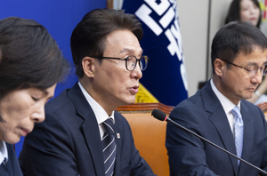 靑과 재제청 갈등 조희대 두고 여야 공방…“탄핵 사유” vs “사법부 장악”