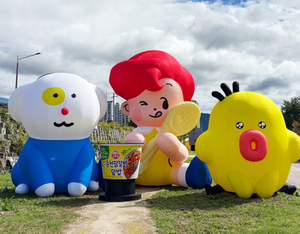 [똑똑한유통] 롯데웰푸드 빼빼로데이 IP 온팩·오뚜기 춘천 닭갈비 축제…서울우유·hy·신세계푸드·크라운해태·일동후디스